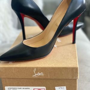 Christian Louboutin Apostrophy Black Pumps size 8.5 Used